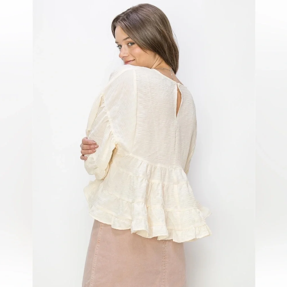 42 BEAUTIFUL SHORT SLEEVE BABYDOLL BLOUSE - Picture 3 of 5